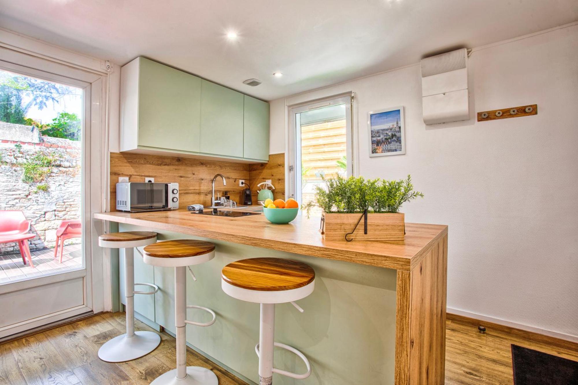 Appartement Fraichement Renovee - Jacuzzi Au Coeur De Caen Eksteriør bilde